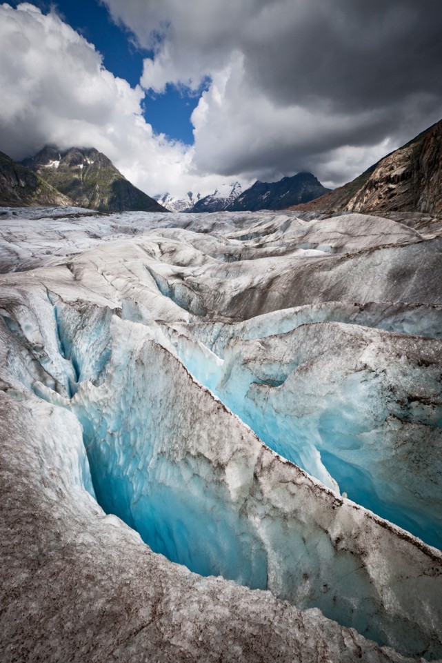 Sur le glacier d'Aletsch, en Suisse.